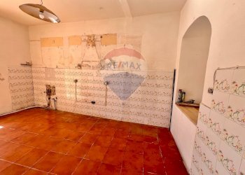 Stanza vuota - Casa indipendente Via Botteghe
 
43, San Potito Sannitico - foto 15