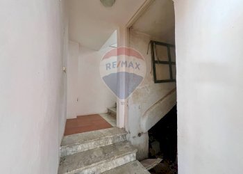 Scale - Casa indipendente Via Botteghe
 
43, San Potito Sannitico - foto 20