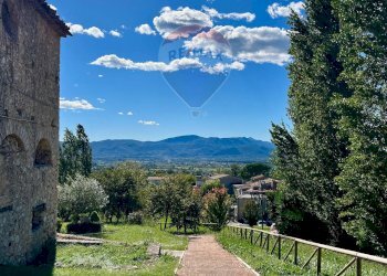 Vista delle montagne - Casa indipendente Via Botteghe
 
43, San Potito Sannitico - foto 2