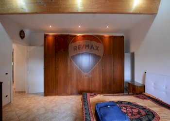 Camera / camera da letto - Appartamento via Monmartino
 
6, Pallare - foto 31