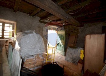 Soggiorno - Appartamento via Monmartino
 
6, Pallare - foto 40