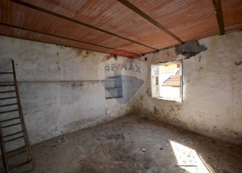 Stanza vuota - Appartamento via Monmartino
 
6, Pallare - foto 41