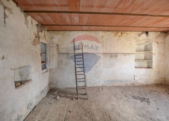 Stanza vuota - Appartamento via Monmartino
 
6, Pallare - foto 45