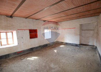 Stanza vuota - Appartamento via Monmartino
 
6, Pallare - foto 51