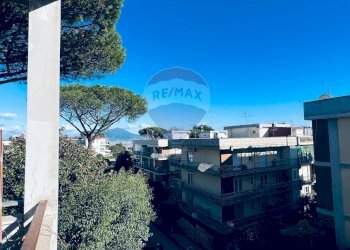 Edificio all\'aperto - Box Viale Colli Aminei
 
461, Napoli - foto 7