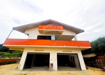 Casa all\'aperto - Casa indipendente val di foro
 
86, Casacanditella - foto 2