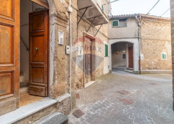 Casa all\'aperto - Bilocale Via Montebello
 
51, Ischia di Castro - foto 5