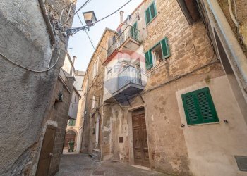 Edificio all\'aperto - Bilocale Via Montebello
 
51, Ischia di Castro - foto 6