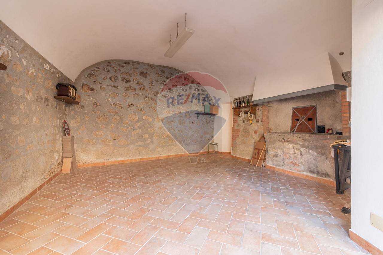 Terrazza - Box Via Montebello
 
27, Ischia di Castro - photo 1