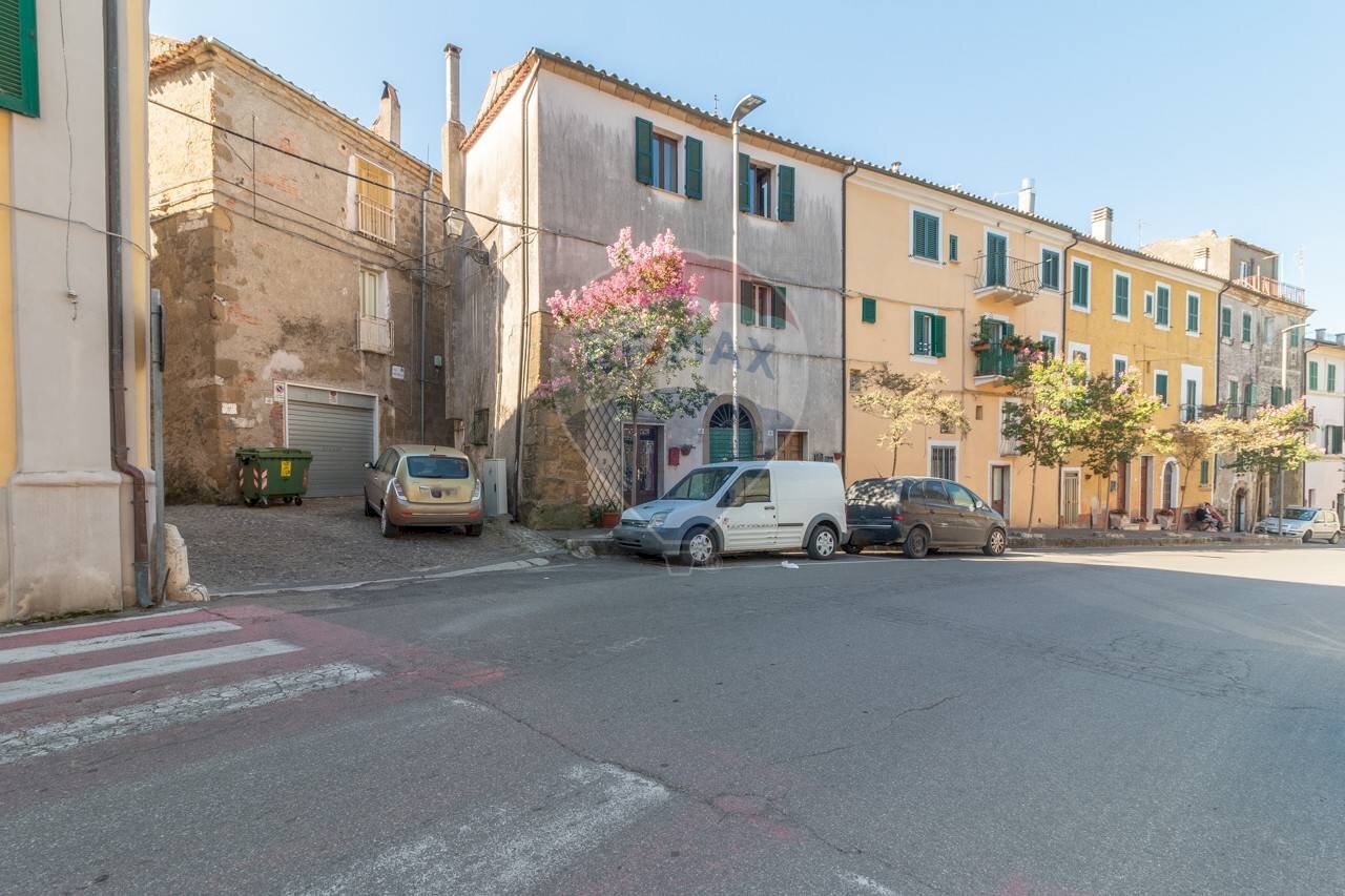 Edificio all\'aperto - Box Via Montebello
 
27, Ischia di Castro - photo 2