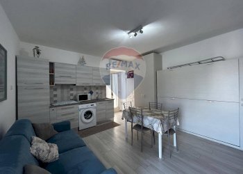 Sala da pranzo - Monolocale Corso Tripoli
 
37, Vieste - foto 3