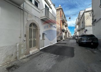 Edificio all\'aperto - Monolocale Corso Tripoli
 
37, Vieste - foto 15