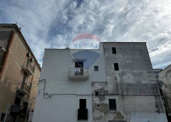 Edificio all\'aperto - Monolocale Corso Tripoli
 
37, Vieste - foto 16