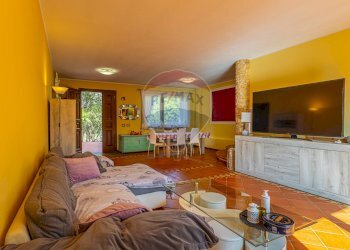 Sala da pranzo - Villa Str. Vicinale Logulentu Badde Tolta
 
snc, Sennori - foto 2