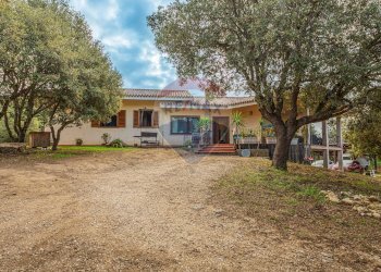 Casa all\'aperto - Villa Str. Vicinale Logulentu Badde Tolta
 
snc, Sennori - foto 6