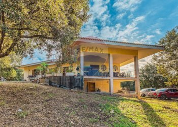 Casa all\'aperto - Villa Str. Vicinale Logulentu Badde Tolta
 
snc, Sennori - foto 17