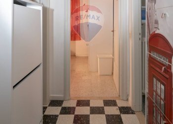 Hall / corridoio - Trilocale VIA BANDI
 
9, Parma - foto 23