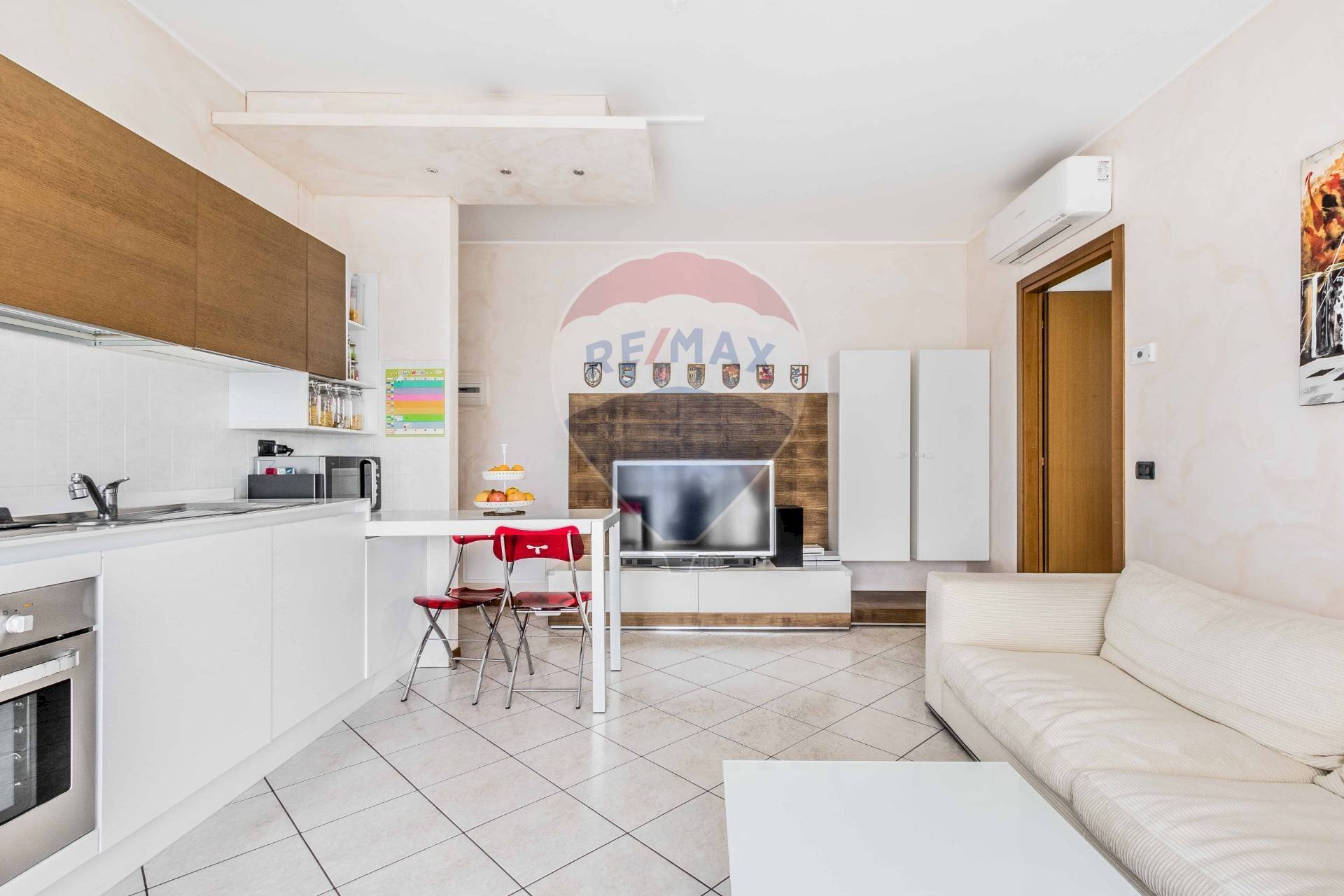 Sala da pranzo - Trilocale Piermarini
 
15, Busto Arsizio - foto 2