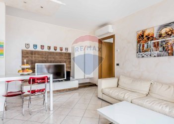 Sala da pranzo - Trilocale Piermarini
 
15, Busto Arsizio - foto 7