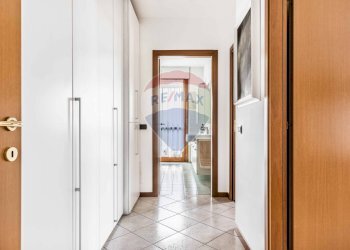 Hall / corridoio - Trilocale Piermarini
 
15, Busto Arsizio - foto 10