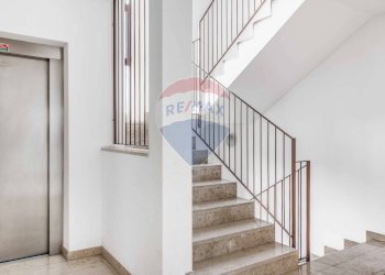 Scale - Trilocale Piermarini
 
15, Busto Arsizio - foto 22