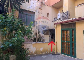 Casa all\'aperto - Locale Commerciale Via Arco Mirelli
30, Napoli - foto 13