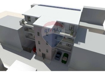 Documenti - Trilocale Vicolo II Duca degli Abruzzi
 
Snc, Afragola - foto 1