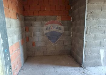 Dettagli - Trilocale Vicolo II Duca degli Abruzzi
 
Snc, Afragola - foto 16