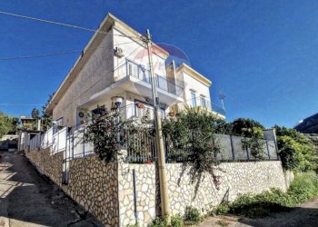 Casa all\'aperto - Villa contrada Sant onofrio viale degli oleandri, Trabia - foto 1