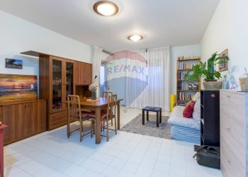 Sala da pranzo - Quadrilocale VIA PIO LA TORRE
 
2, Ragusa - foto 1