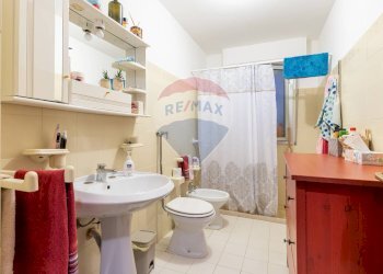 Bagno - Quadrilocale VIA PIO LA TORRE
 
2, Ragusa - foto 4