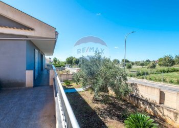 Terrazza - Villa via Alberto Sordi
 
34, Ragusa - foto 5
