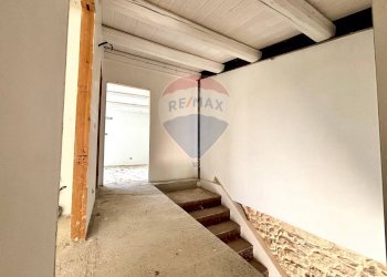 Scale - Casa indipendente Via Generale Cadorna
 
5, Ragusa - foto 11