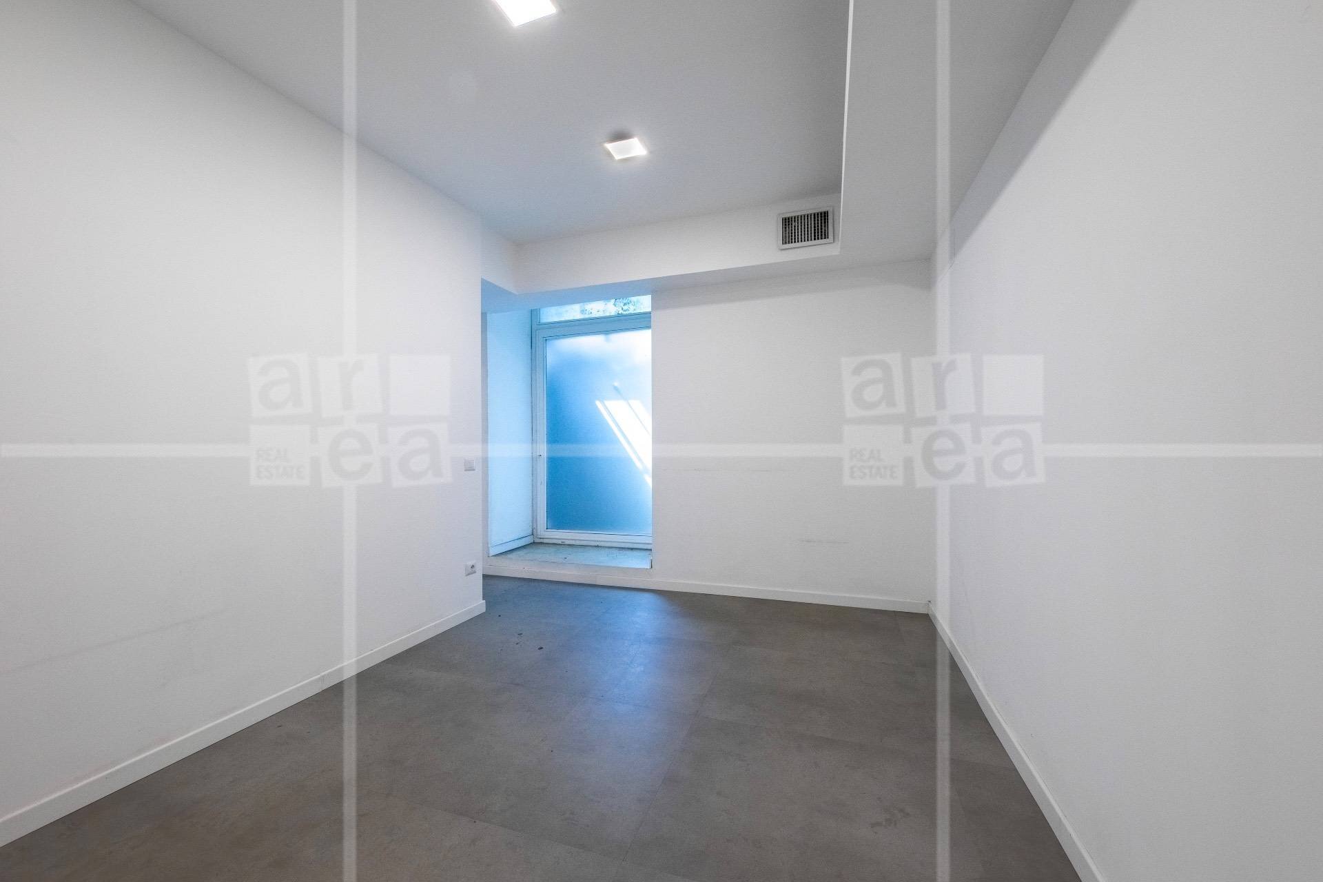 Interno - Commercial Premises Via Tomacelli, Roma - photo 2