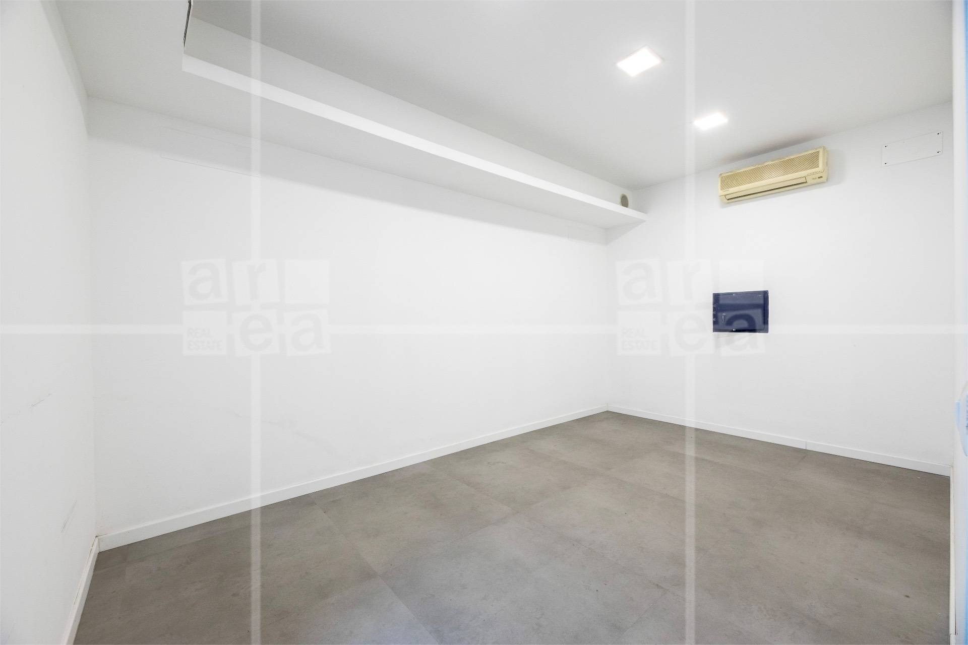 Interno - Commercial Premises Via Tomacelli, Roma - photo 3