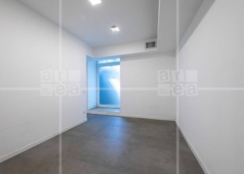 Interno - Commercial Premises Via Tomacelli, Roma - photo 2