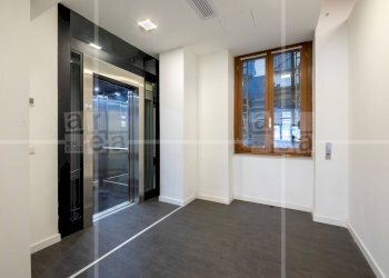 Interno - Commercial Premises Via Tomacelli, Roma - photo 8