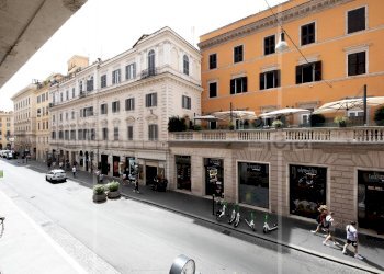 Vista - Commercial Premises Via Tomacelli, Roma - photo 16