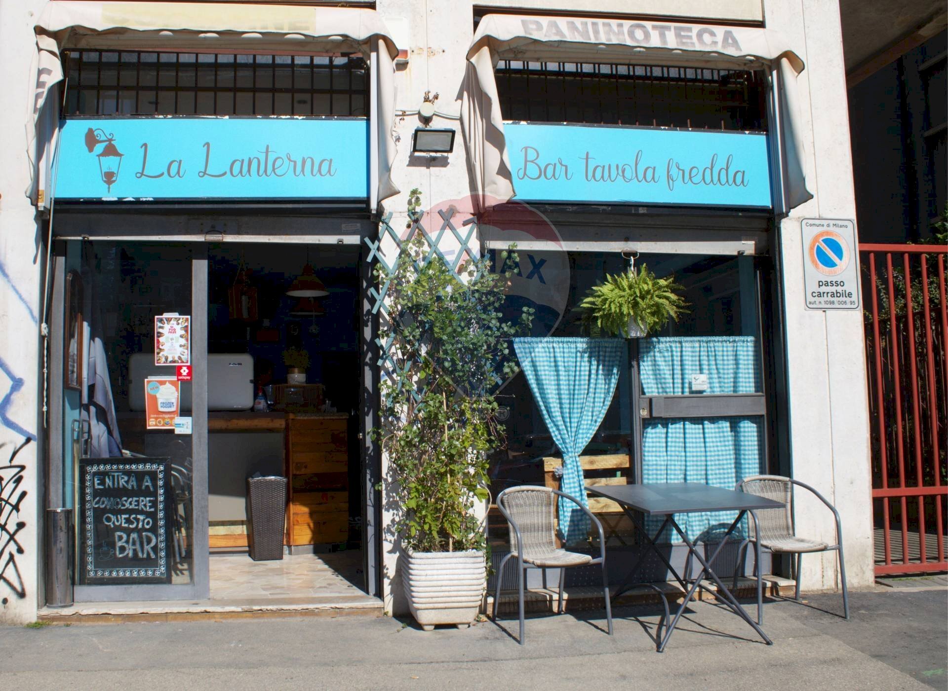 Edificio all\'aperto - Locale Commerciale VIA VAL MAIRA
 
12, Milano - foto 1