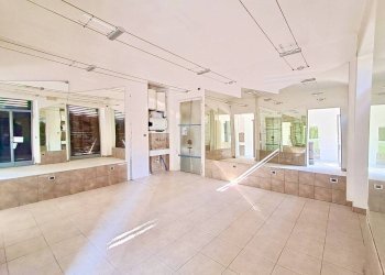 Interno non residenziale - Negozio Torino - foto 2