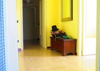 Ingresso - Quadrilocale via Monsignor Evasio Colli, 18, Parma - foto 2