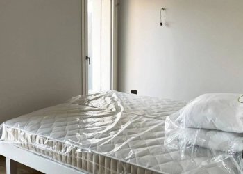 Camera da letto - Two-room apartment via Andrea Doria, 7, Torino (neighborhood Centro) - photo 10