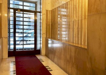 Interno palazzo - Two-room apartment via San Quintino, 4/bis, Torino (neighborhood Centro) - photo 35