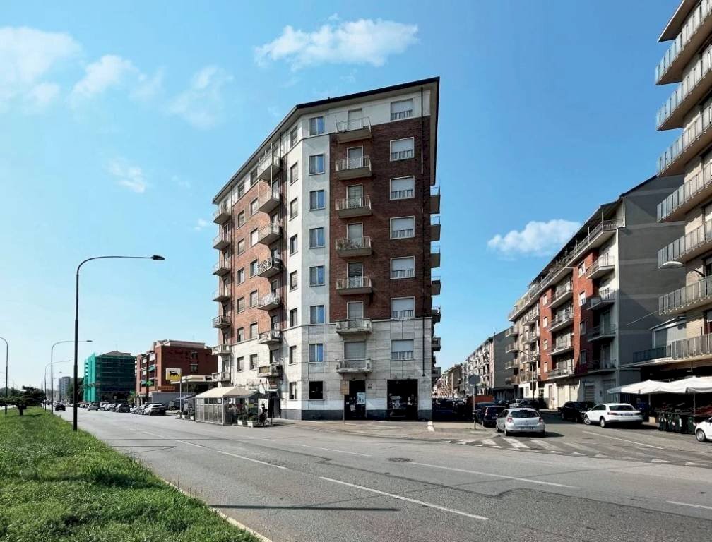 Zona - Three-room apartment via Villa Giusti, 1, Torino (neighborhood Parella) - photo 1