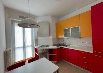 Cucina - Bilocale via Negroli, 26, Milano - foto 1