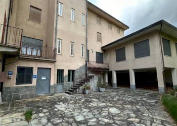 Cortile interno - Stable - Palace corso Magenta, Milano - photo 5