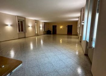 Interno palazzo - Stable - Palace corso Magenta, Milano - photo 34