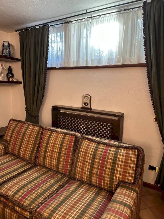 Salone - Bilocale via Giuseppe Mazzini, 22, Bardonecchia - foto 2