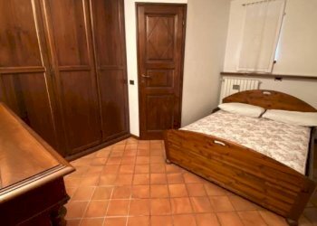 Camera da letto - Bilocale via Giuseppe Mazzini, 22, Bardonecchia - foto 19