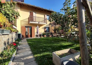 Foto 1 - Villa a Schiera Le prevot
 
32, Saint-Christophe - foto 1